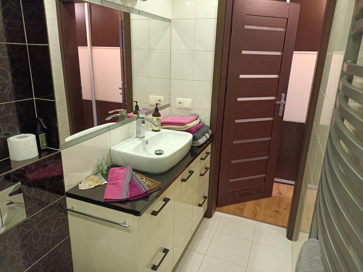 Apartament Centrum 64M2 Klimatyzacja Kędzierzyn-Koźle Exterior foto